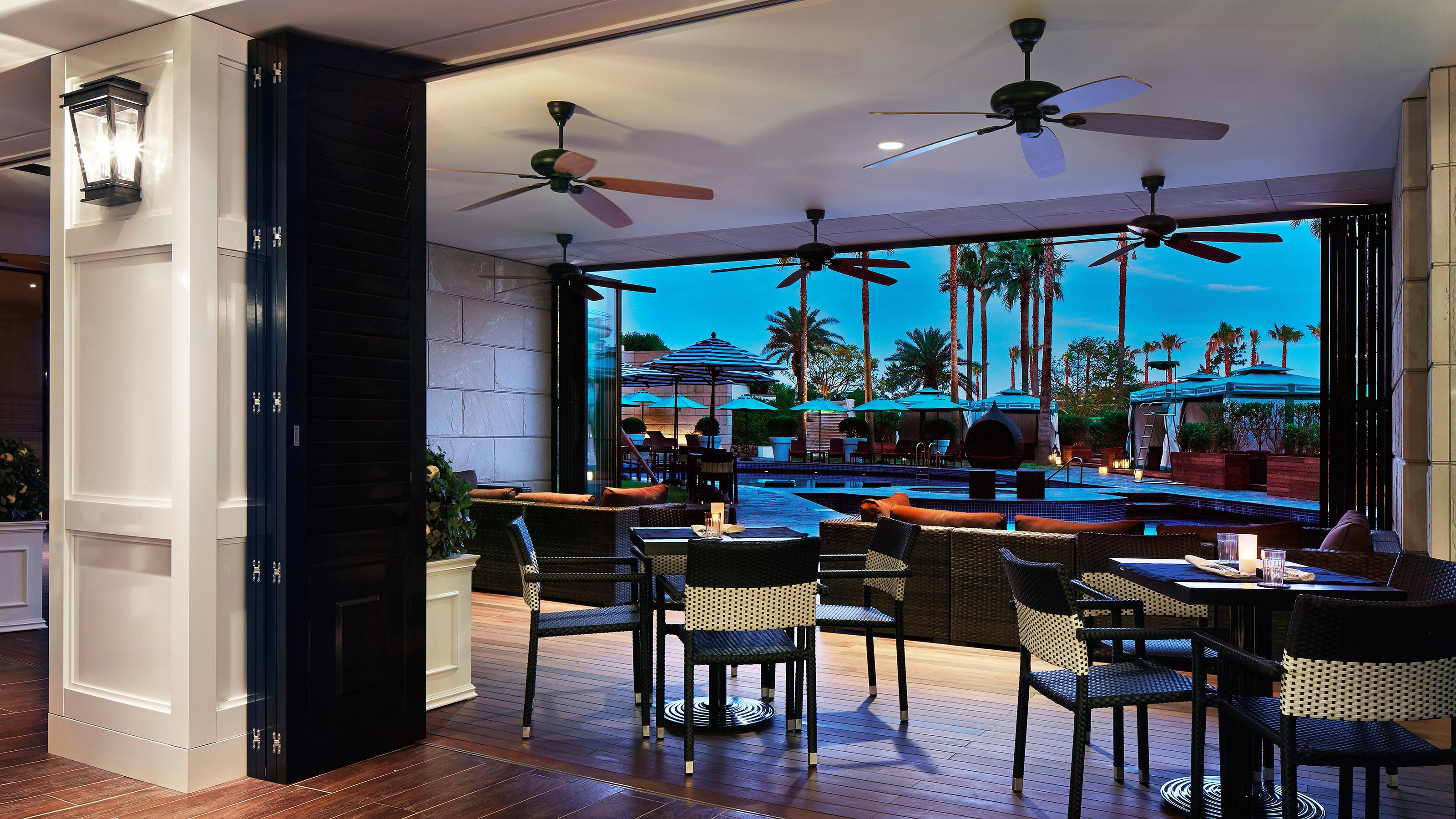 Kensington Jeju Hotel Exteriér fotografie The Bar at The Shorebird