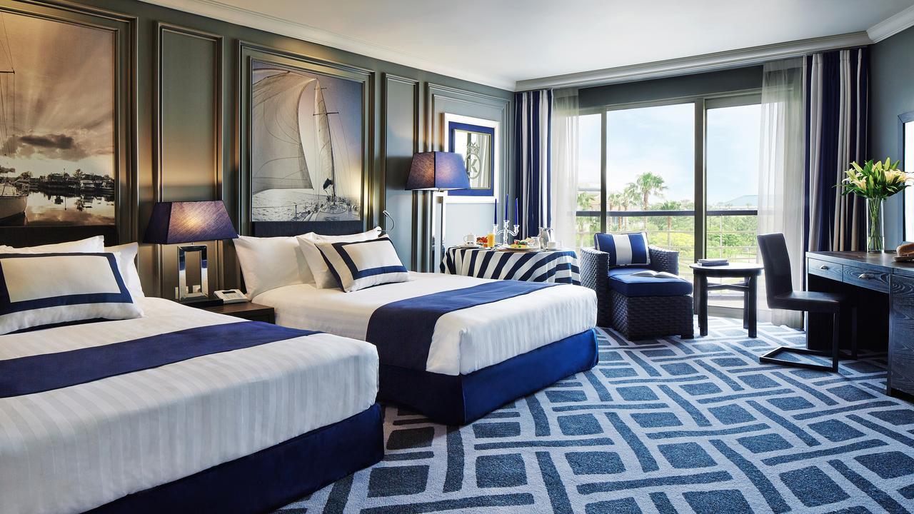 Kensington Jeju Hotel Exteriér fotografie A guest room at The Carlyle