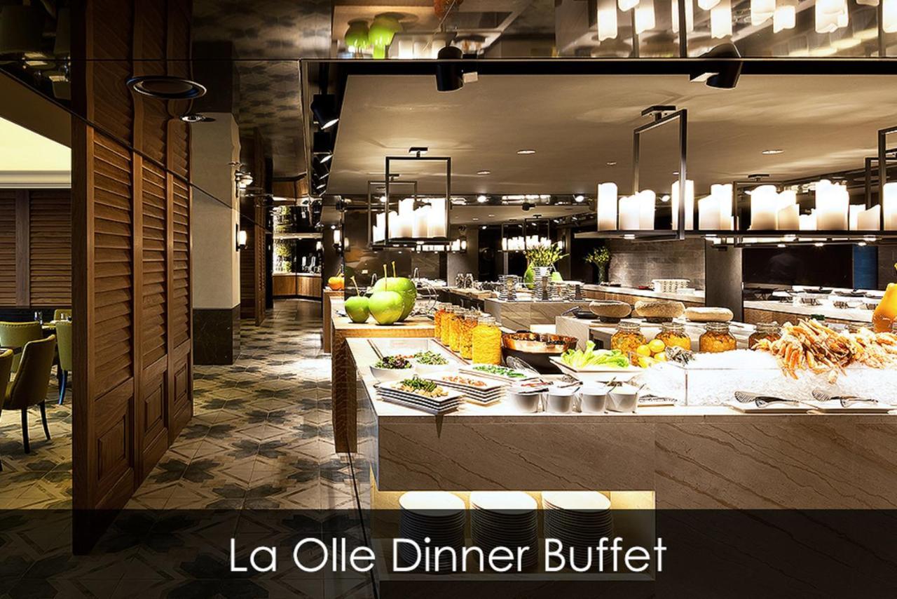 Kensington Jeju Hotel Exteriér fotografie Dinner Buffet at La Olle