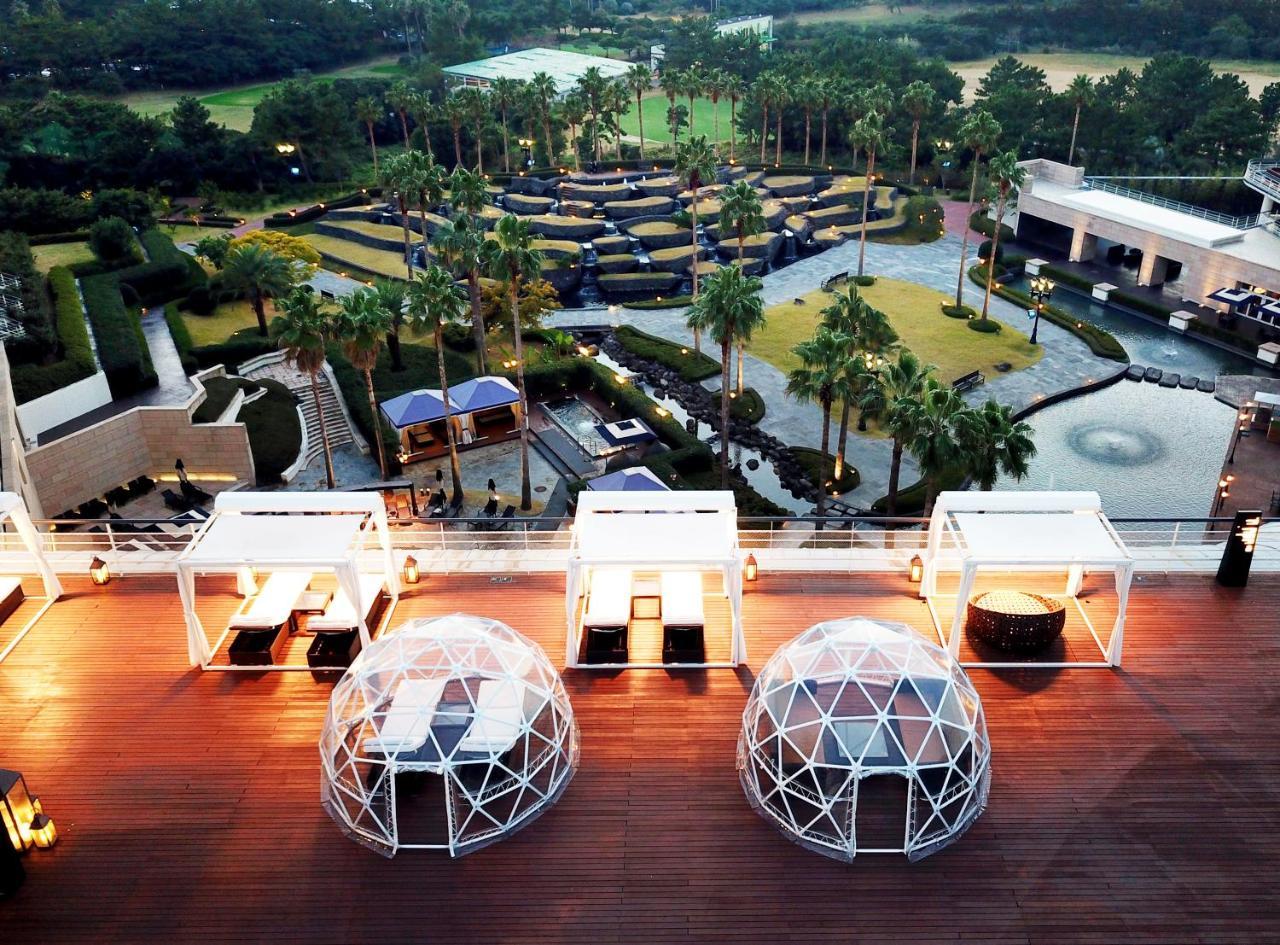 Kensington Jeju Hotel Exteriér fotografie The Dome at I&Tee Country Club
